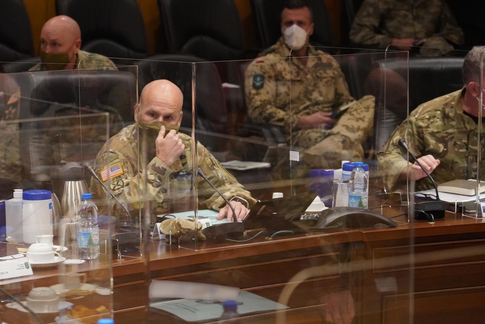 Commanders for all US ground forces in Europe and Africa meet with NATO LANDCOM Commander