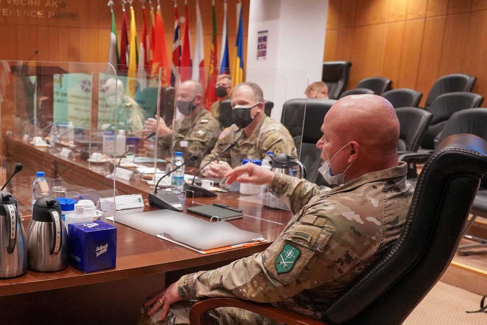 Commanders for all US ground forces in Europe and Africa meet with NATO LANDCOM Commander