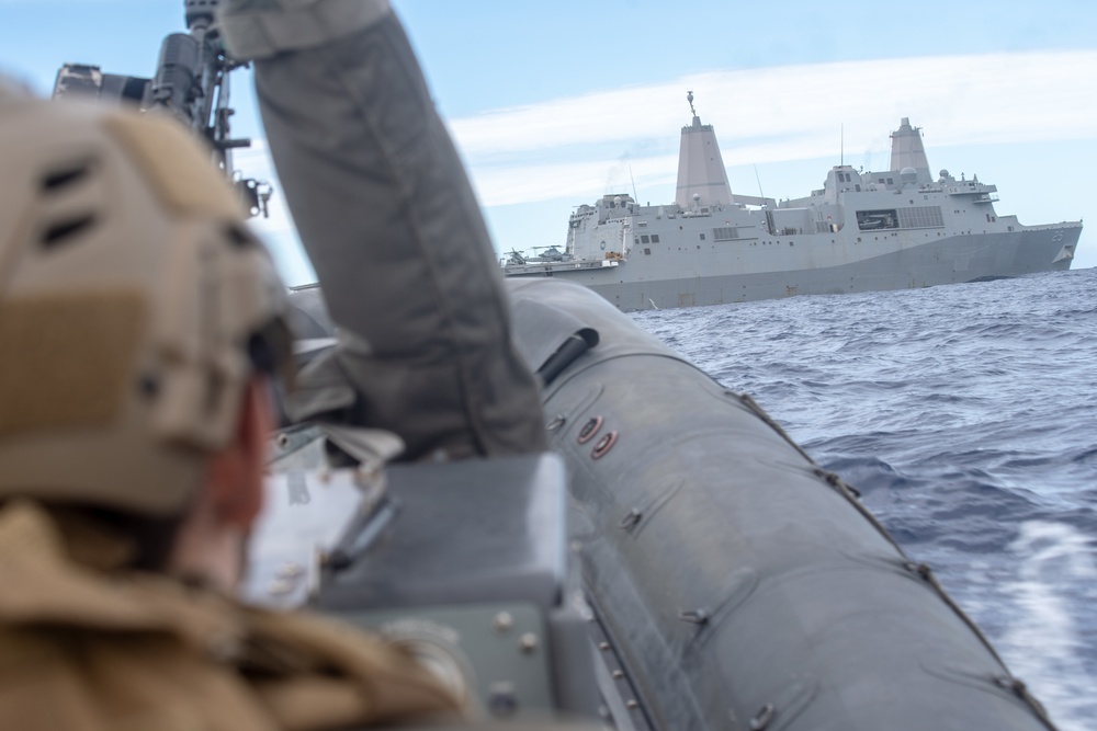 15th MEU ADR Marines conduct small boat training from USS Somerset