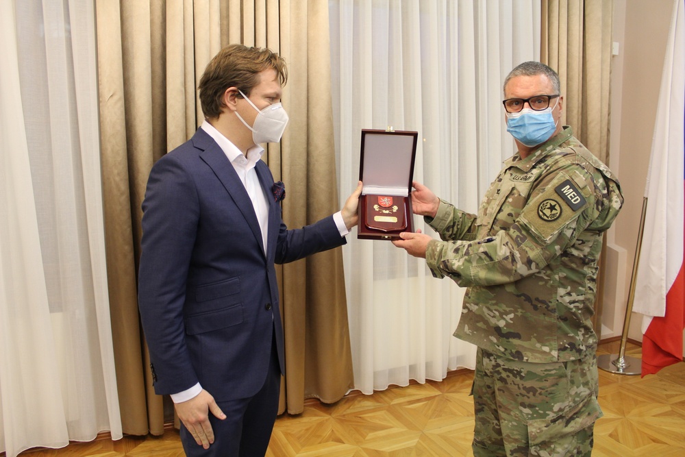 Czech Republic thanks guard medical team for support