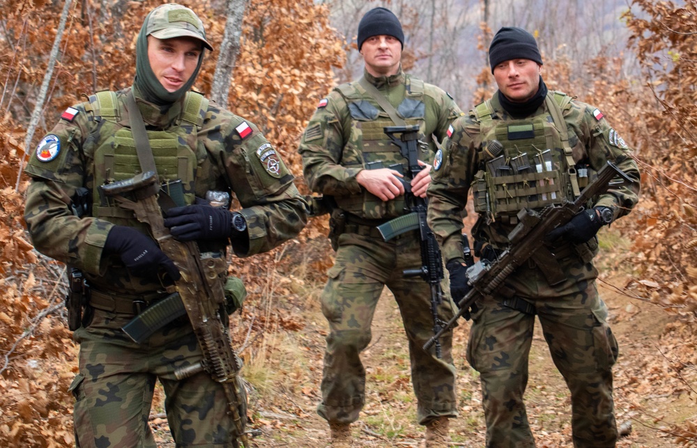 Polish soldiers patrol Kosovo-Serbia administrative boundary line