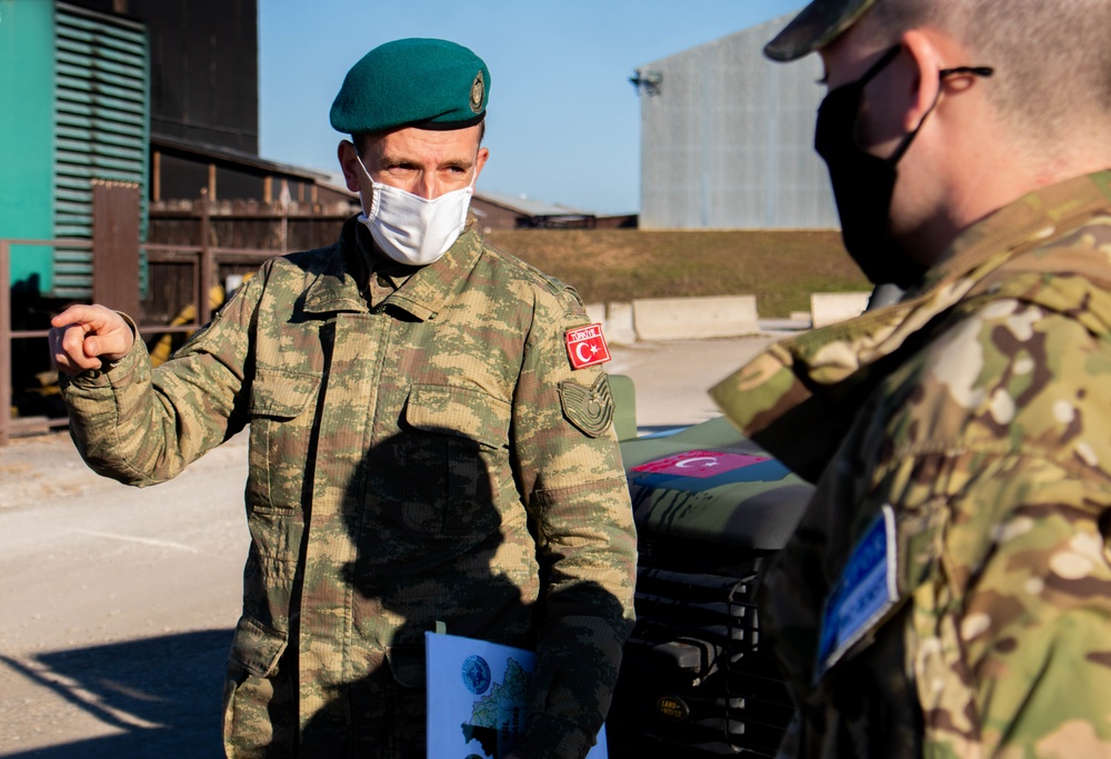 Turkish soldiers patrol Kosovo-Serbia administrative boundary line