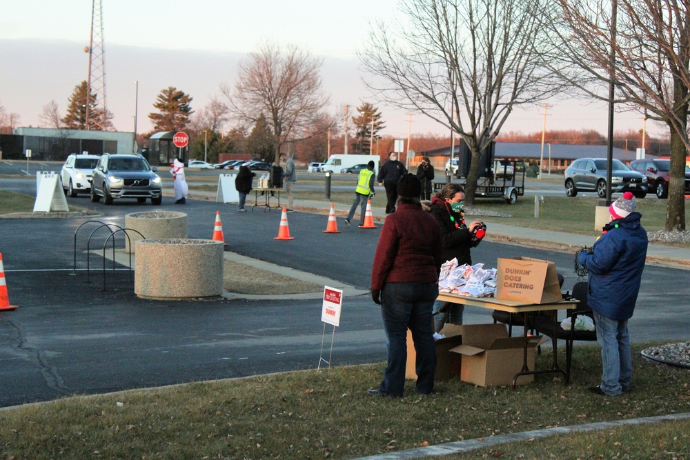 2020 Fort McCoy Holiday Tree Lighting drive-thru event