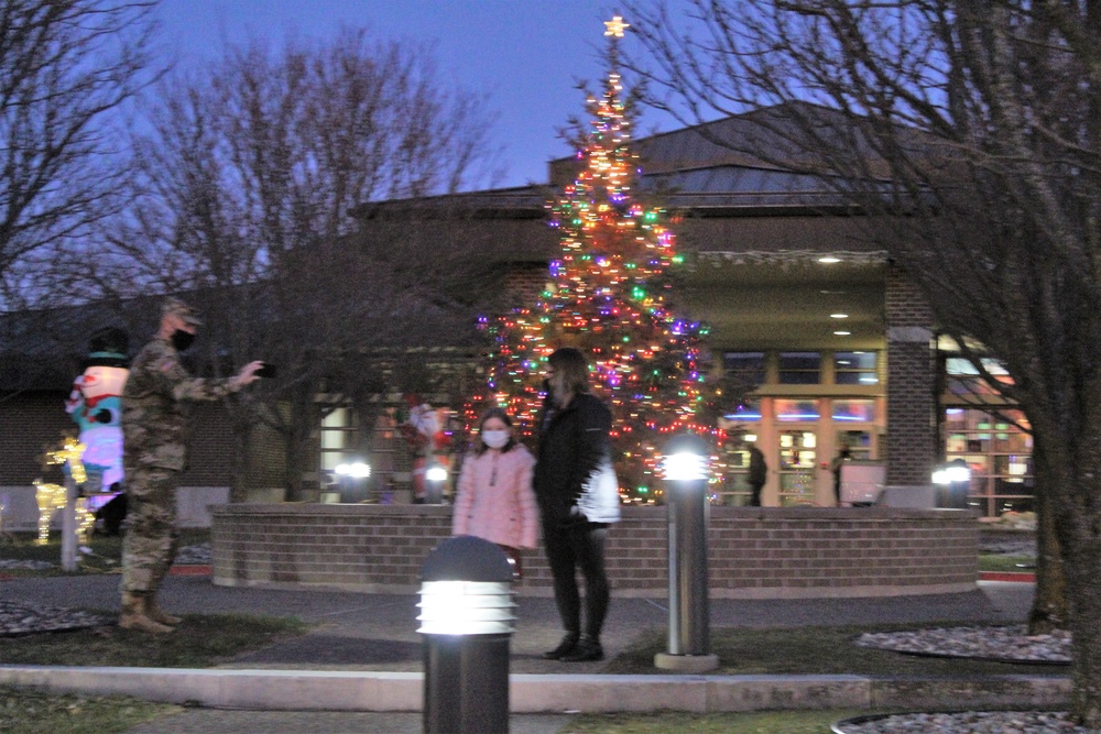 2020 Fort McCoy Holiday Tree Lighting drive-thru event