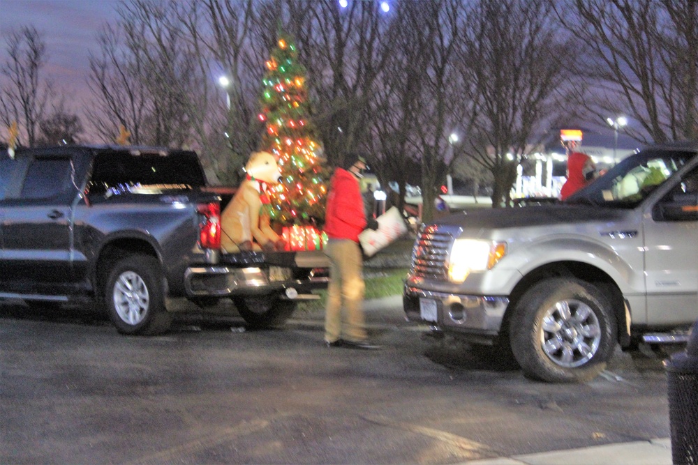2020 Fort McCoy Holiday Tree Lighting drive-thru event