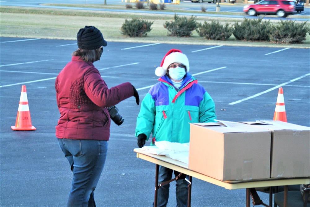2020 Fort McCoy Holiday Tree Lighting drive-thru event