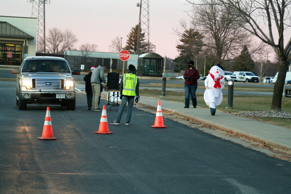 2020 Fort McCoy Holiday Tree Lighting drive-thru event
