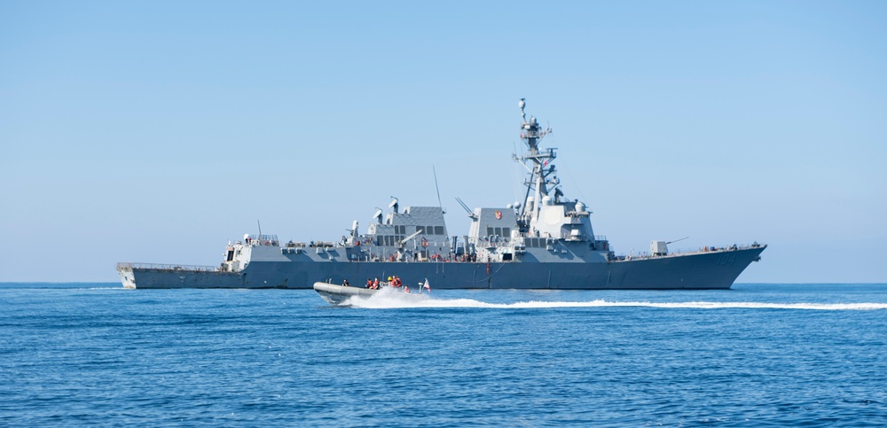 USS Sterett Small Boat Operations