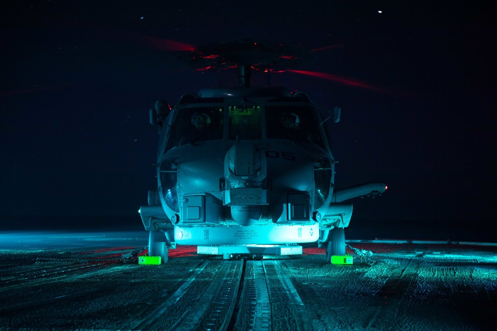 Princeton Conducts Night Flight Operations