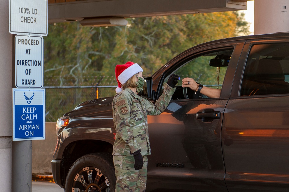 116th Air Control Wing command team greets wing members with holiday message