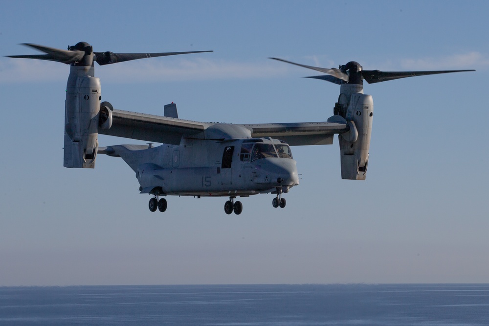 DVIDS - Images - Steel Knight 21: VMM-165 conducts Touch and Go drills ...