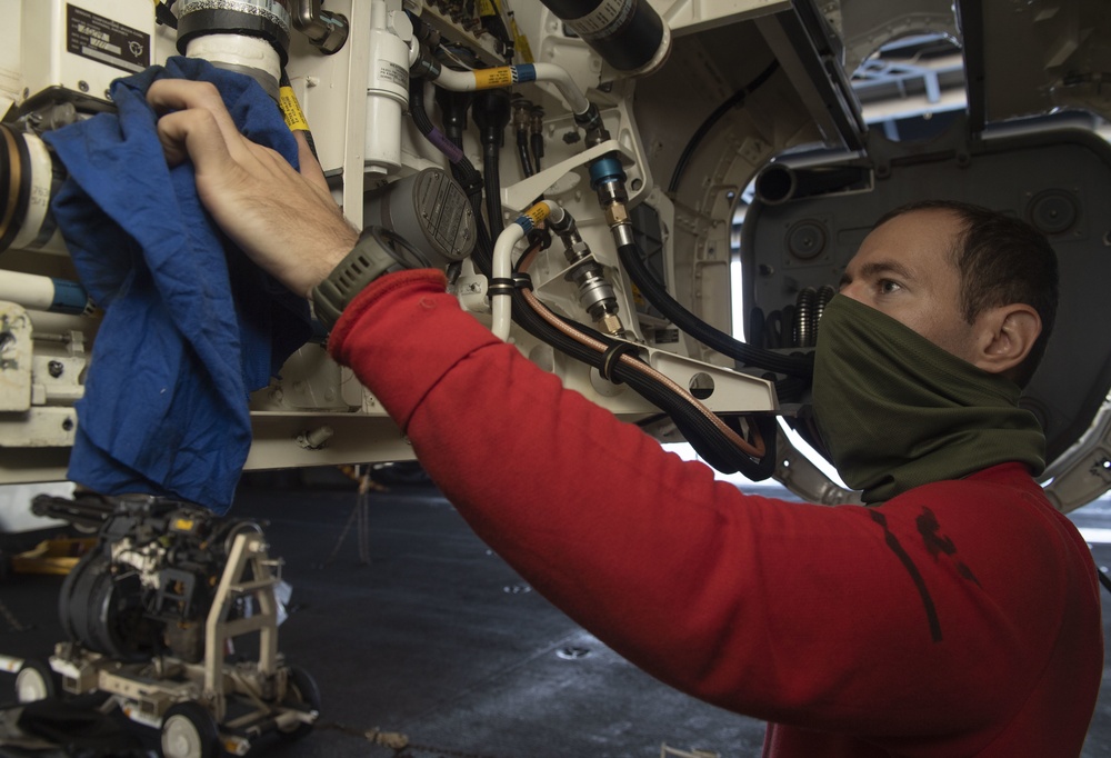 Nimitz Conducts Maintenance