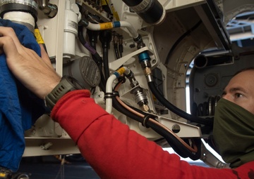 Nimitz Conducts Maintenance