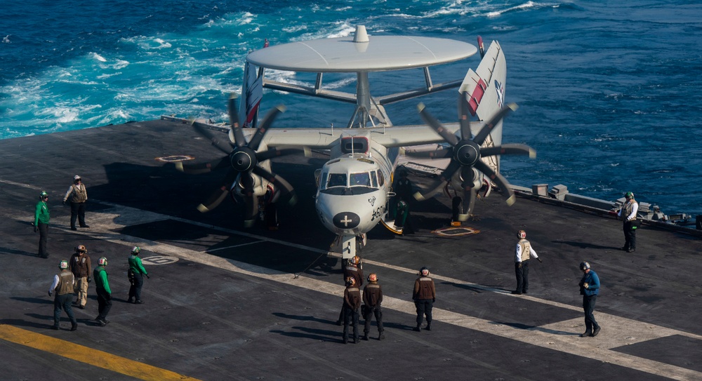 E-2C Hawkeye Crew Swap