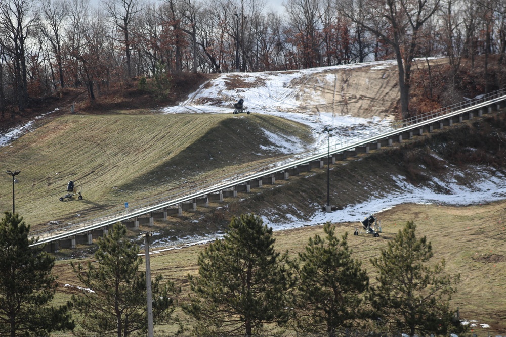 Fort McCoy's Whitetail Ridge Ski Area