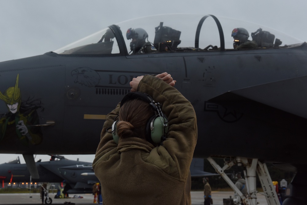 48th Logistics Readiness Squadron Fuels Management Flight performs daily ops