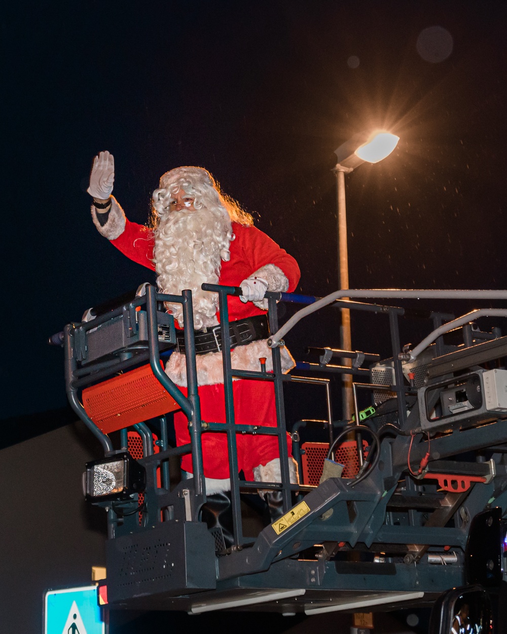 Holiday celebrations commence despite COVID-19 lockdowns