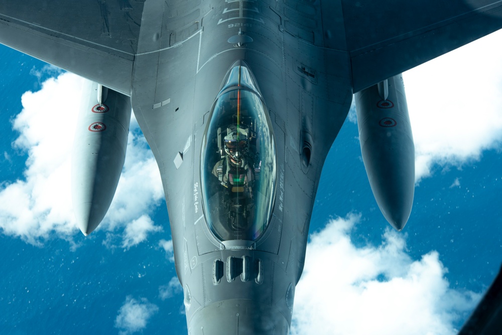 Aerial Refueling for Exercise Razor Talon