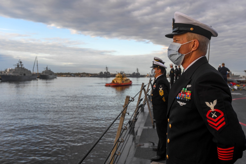 USS Sioux City Returns from Deployment