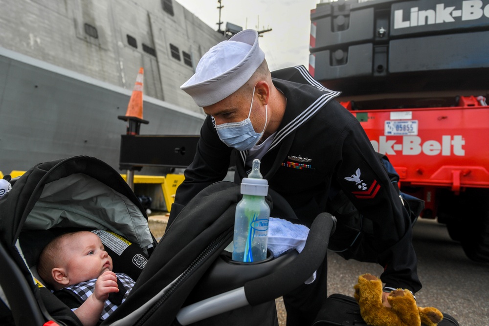 USS Sioux City Returns from Deployment