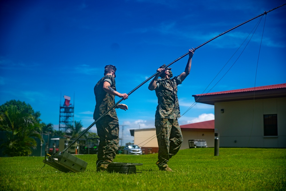 Task force US Marines set up communications equipment in Honduras