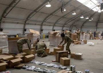 Marne Air Soldiers recieve new medical supplies at Hunter Army Airfield