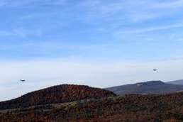 18th, 19th AF commanders tour Herk Nation