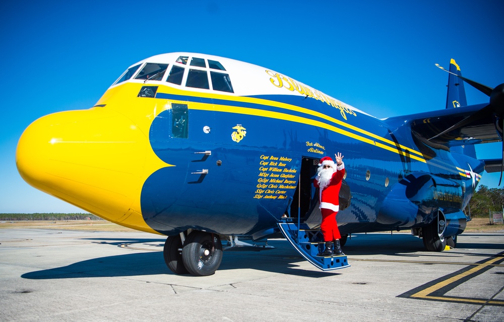 Blue Angels to Support Toys for Tots Foundation in Lake Charles, New Orleans Toy and Book Relief Mission