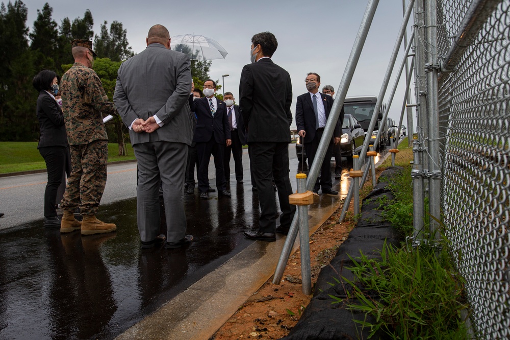 Members of Japanese House of Representatives visit military facilities