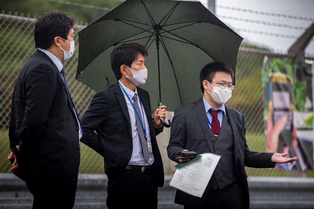 Members of Japanese House of Representatives visit military facilities