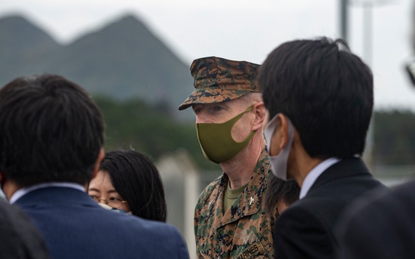 Members of Japanese House of Representatives visit military facilities
