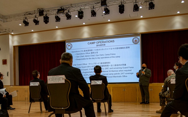 Members of Japanese House of Representatives visit military facilities