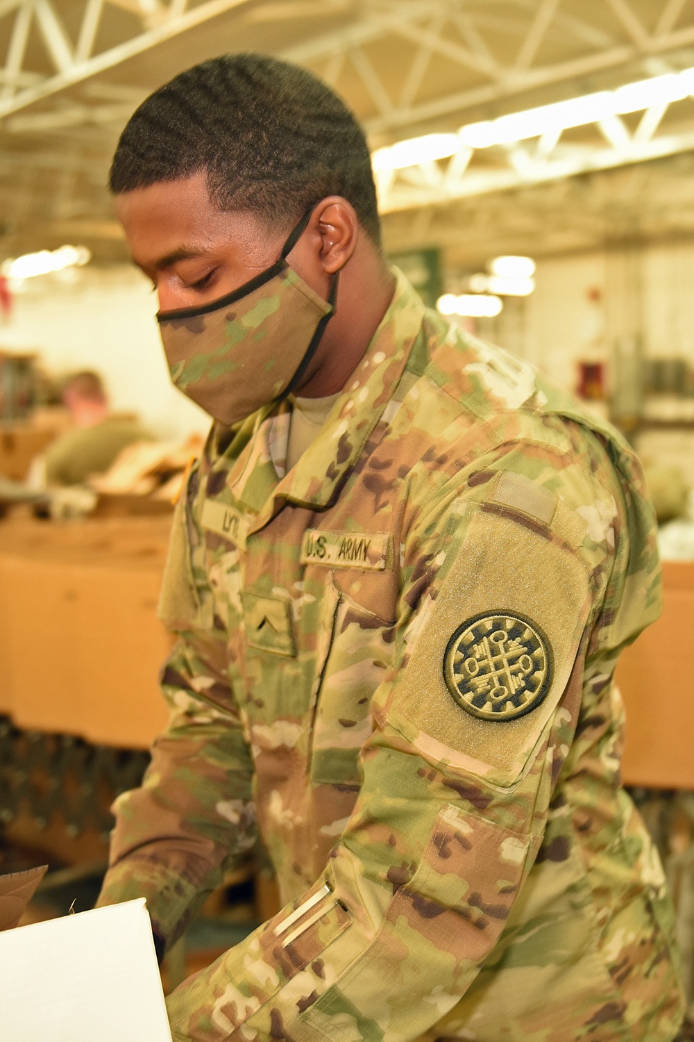 Michigan’s Task Force Spartan work with Gleaners of Pontiac