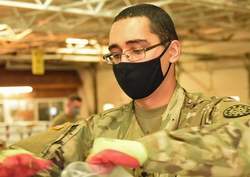 Michigan’s Task Force Spartan work with Gleaners of Pontiac