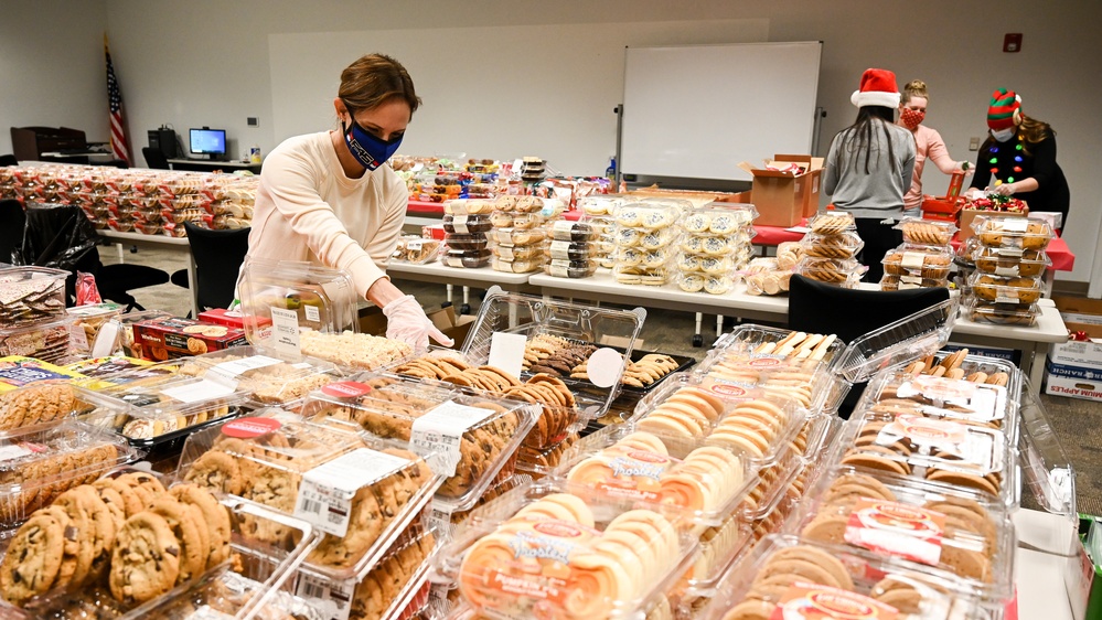 Team Hill Cookie Drive offers Airmen holiday treats during pandemic