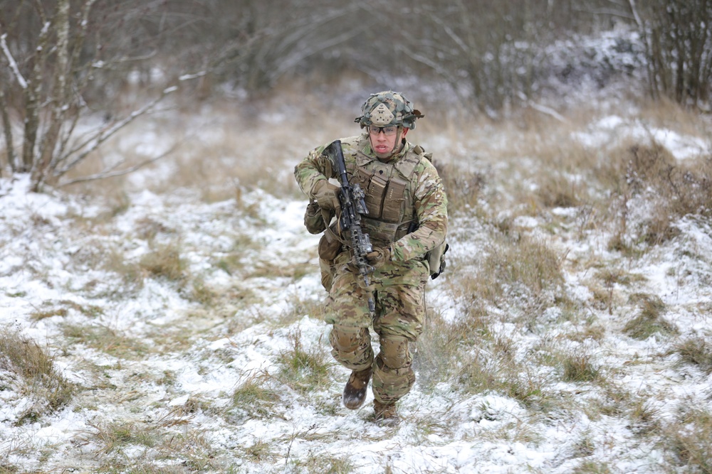 1st Battalion, 91st Cavalry Live Fire Exercise: Playing in the snow
