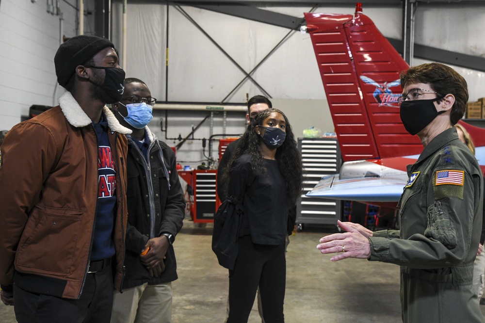 AMC commander inspires future aviation leaders