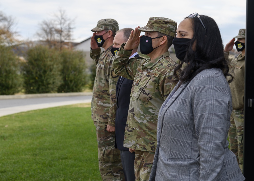 General Van Ovost speaks with Care Team