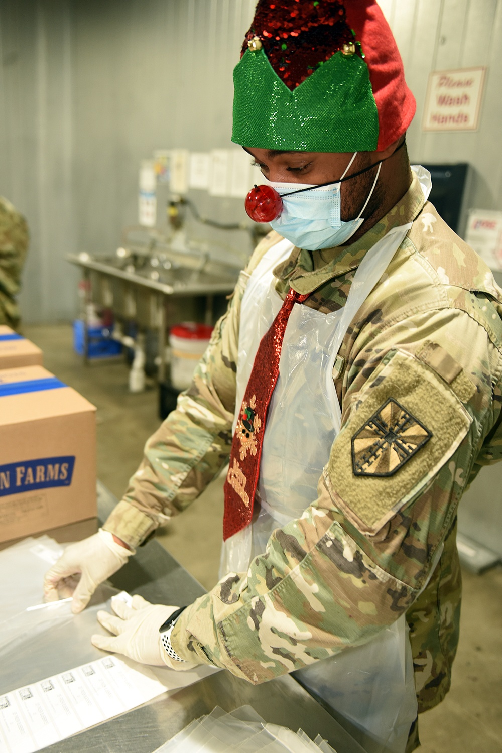 Michigan’s Task Force Spartan work with Gleaners of Warren