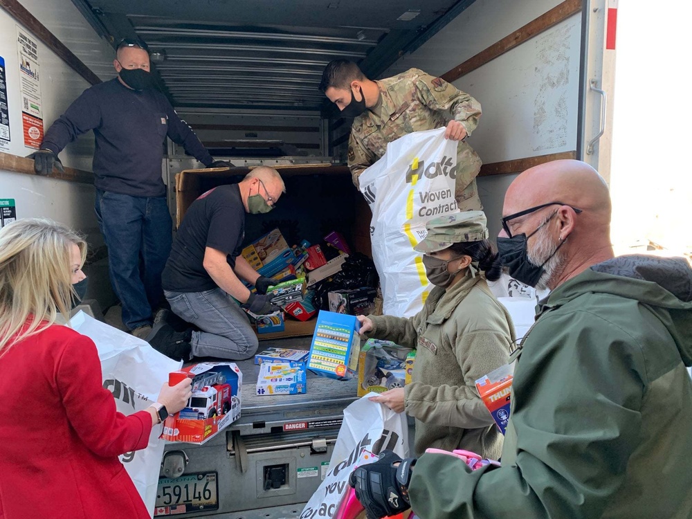 Operation Holiday Hope brings holiday joy...and Santa