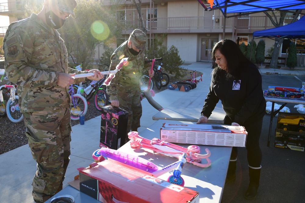Operation Holiday Hope brings holiday joy…and Santa