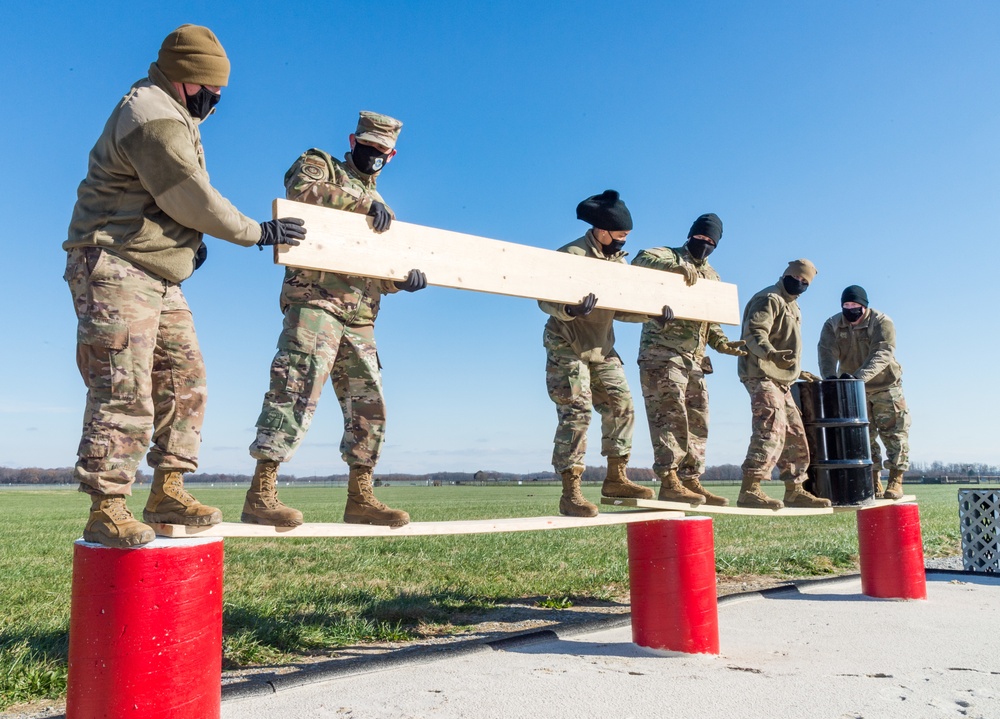 AMC/CC and CCC experience Dover AFB's TALN