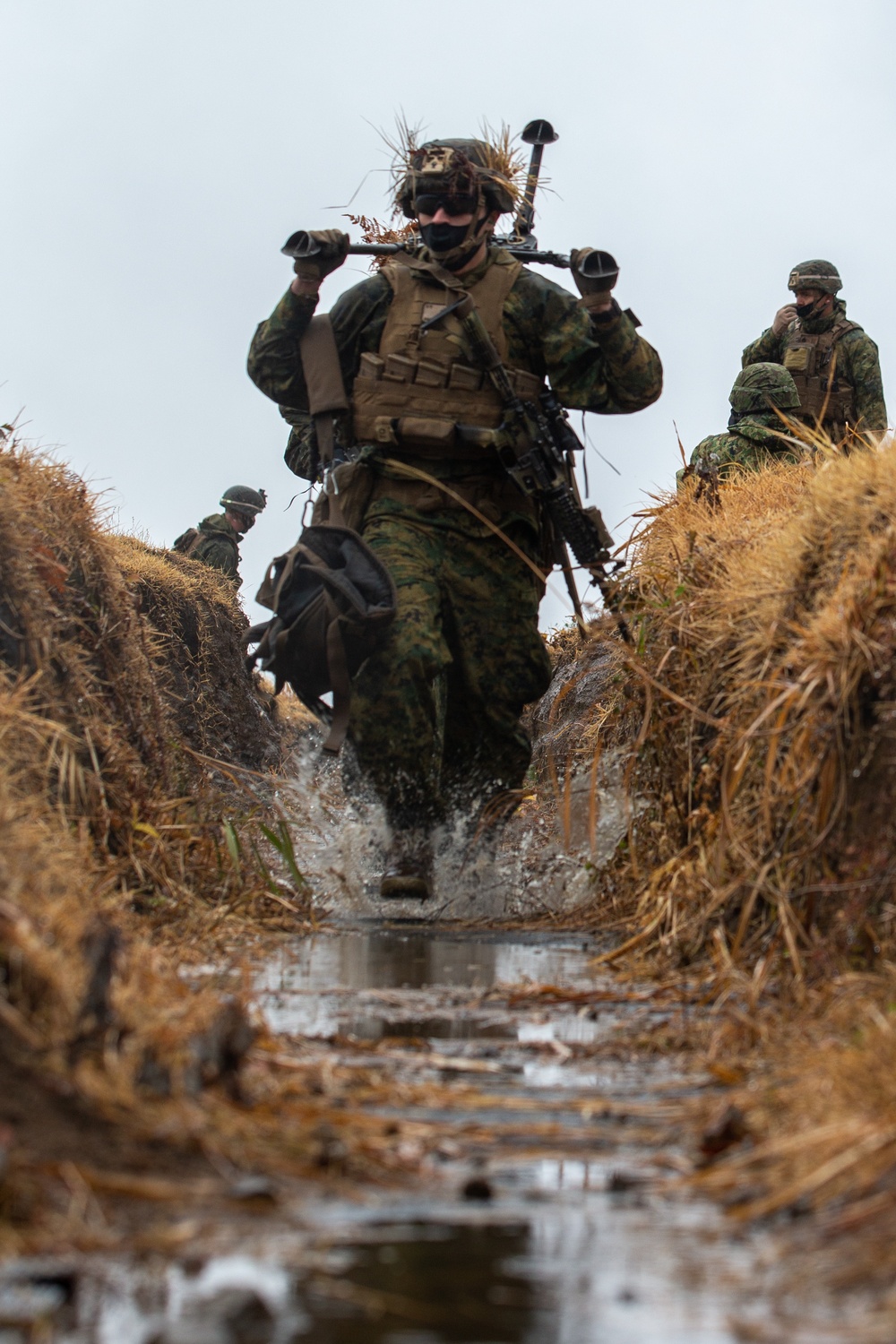 3/8 Marines and JGSDF troops exchange combat tactics during Forest Light 21