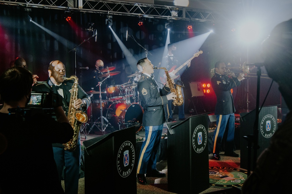 10th Mountain Division Band delivers holiday greetings with virtual concert