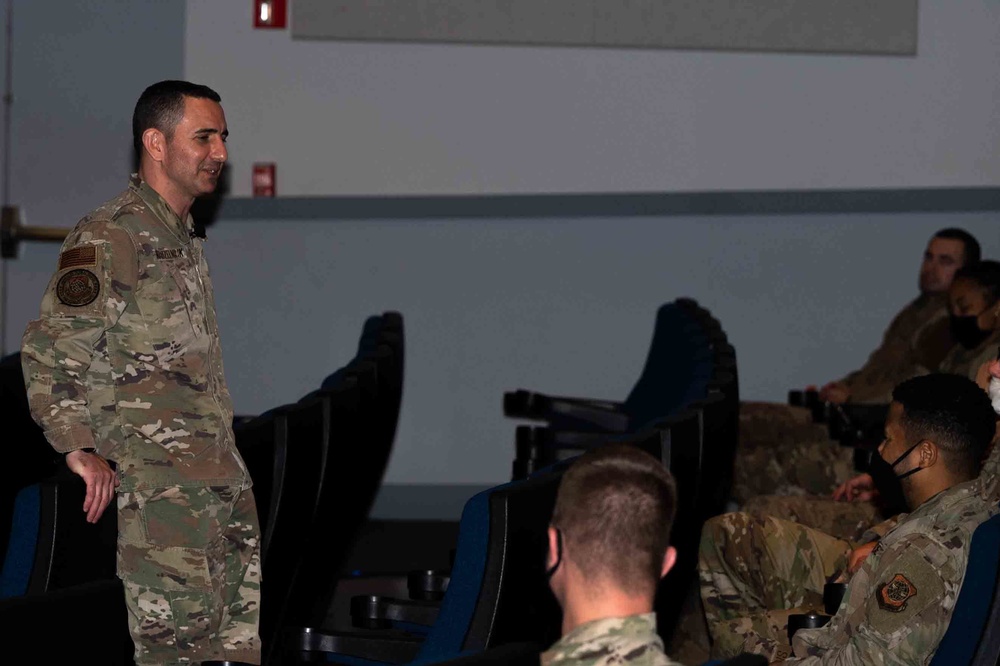 AMC Chief hosts NCO talk