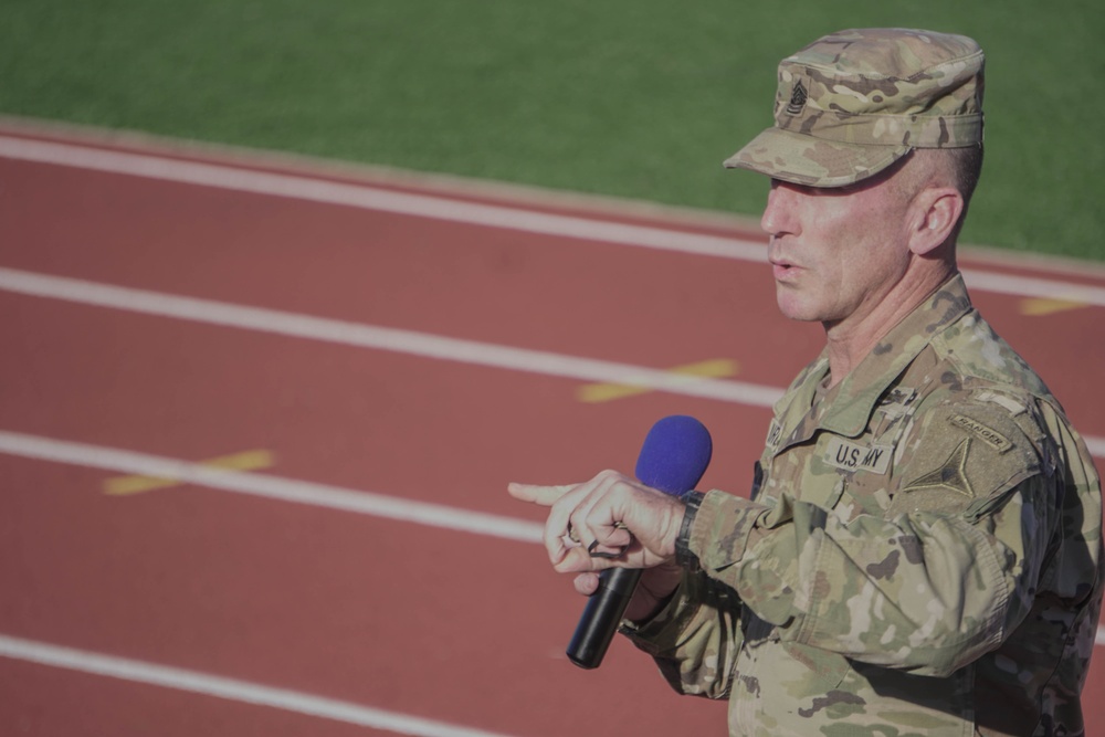 Lt. Gen. Pat White addresses soldiers concern