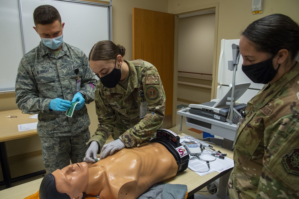 6th Medical Group hosts nursing skill fair