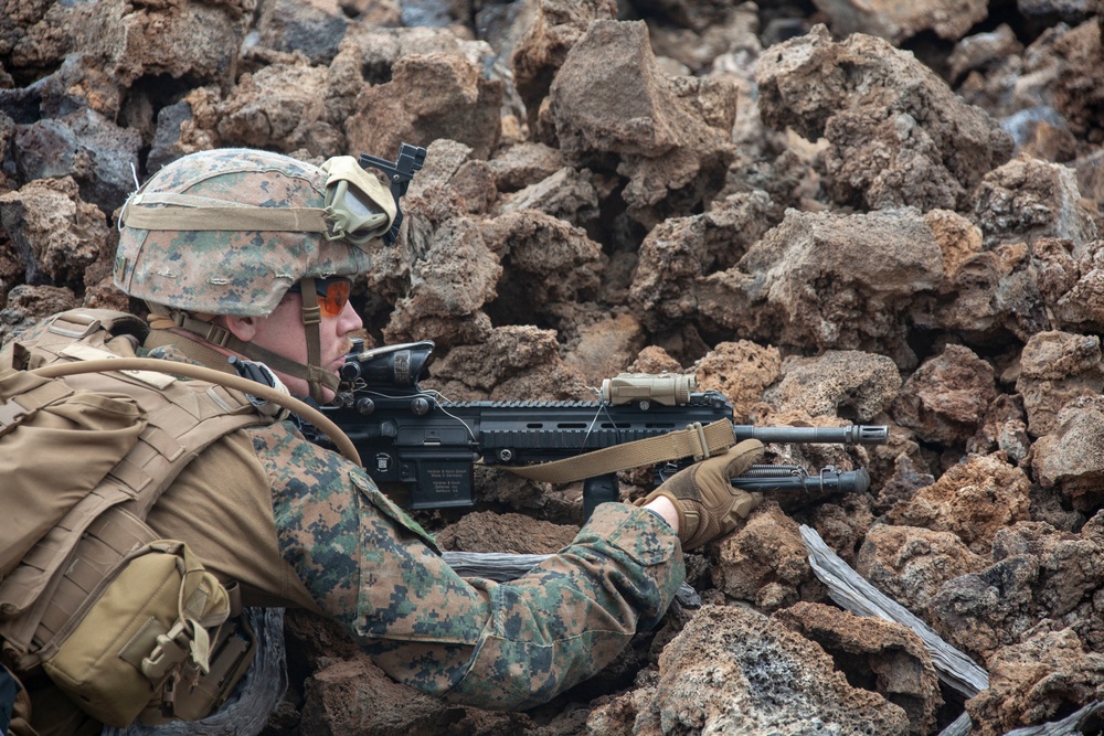 BLT 1/4 Marines, Sailors conduct live-fire range at Pohakuloa Training Area