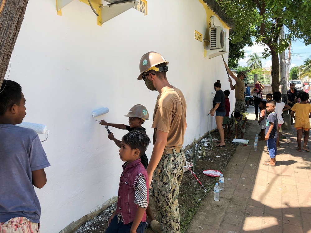 Seabees Support Timor-Leste Community, Begin School House Construction