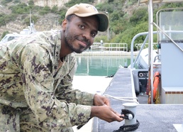 Souda Spotlight – Boatswain’s Mate 3rd Class Teshaun Troyquash